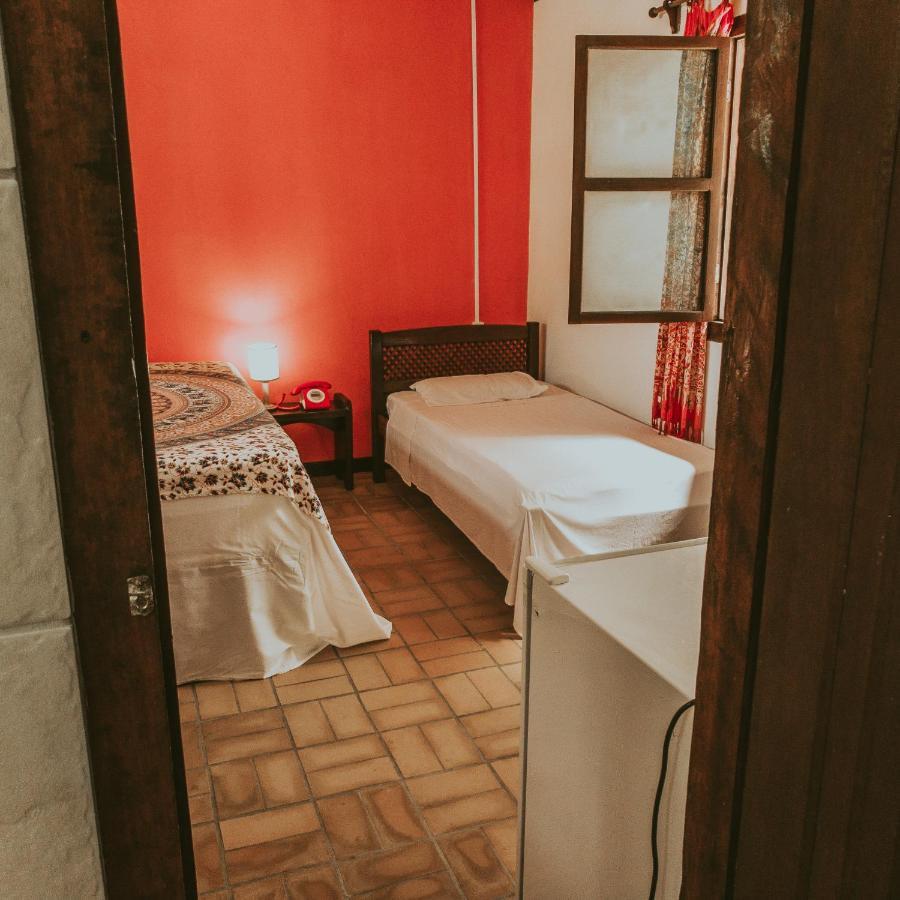 Eco Lodge Serendipity サンタ・クルース・カブラーリア エクステリア 写真